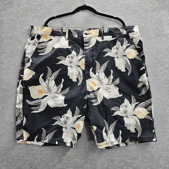 Levi's Men Shorts 42 Black Floral Chino Pockets High‎ Rise Cotton 10