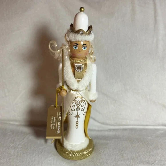 Wooden Christmas Nutcracker, 14