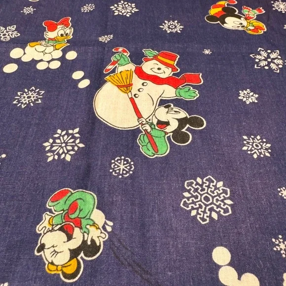 Disney Mickey Minnie Snowman Holiday Fabric‎ Novelty Print Christmas Cotton