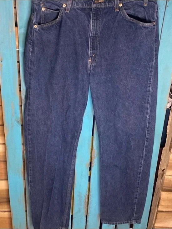 Vintage 90s Levi’s 505 orange tab jeans size 37x32 (tag says 38x32) October 1993