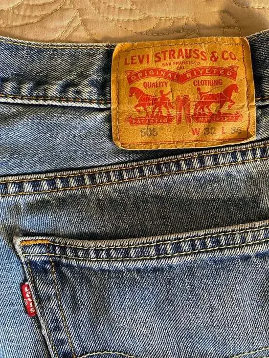 Levi's 505 Straight Leg Jeans in Medium Wash Denim