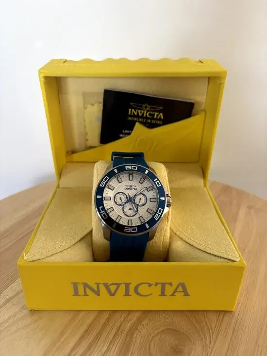 Invicta Pro Diver 36610 Men's 50mm Silver Dial Blue Bezel Silicone Watch NIB Box