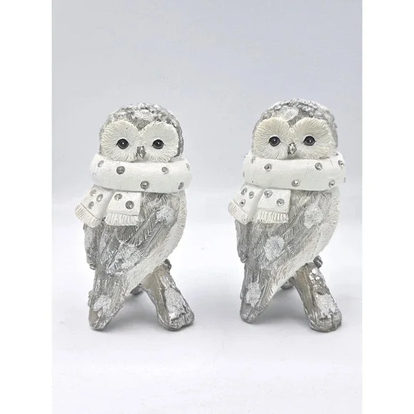 Pair of Vintage Snowy Owl 4.5