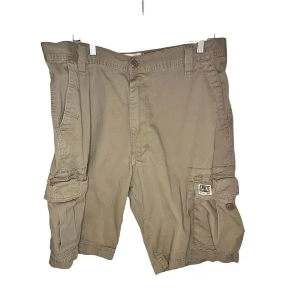 Levis Cargo Shorts Mens 36W Beige Hiking Outdoors Loose Fit 100% Cotton