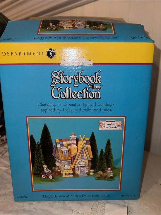 Department 56 Storybook Village Collection - Raggedy Ann & Andy Patchwork House