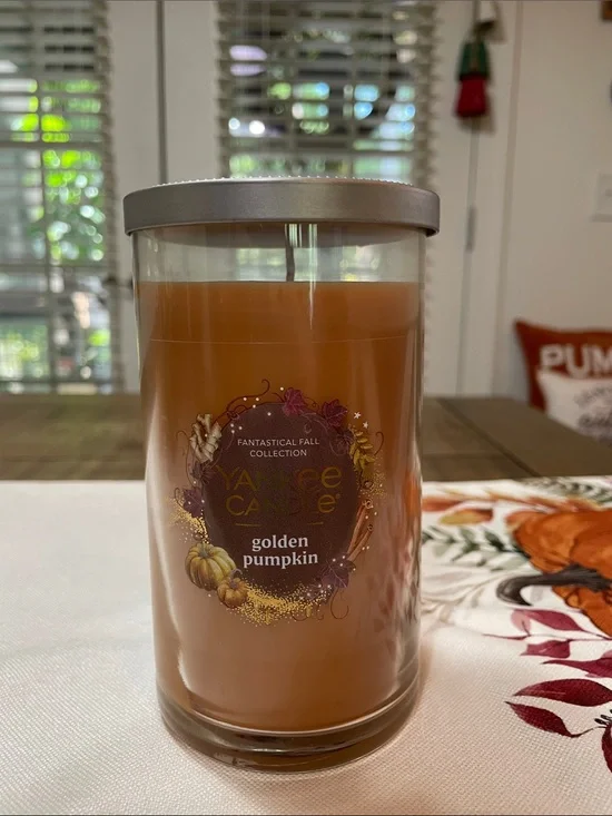 Yankee Candle Golden Pumpkin Jar - Pumpkin Orange with Silver Lid