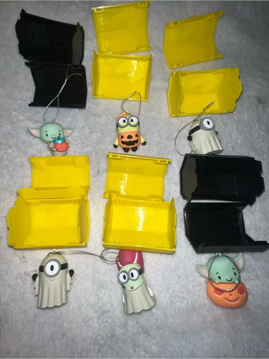 Hallmark mystery Halloween ornaments various characters includes all 6