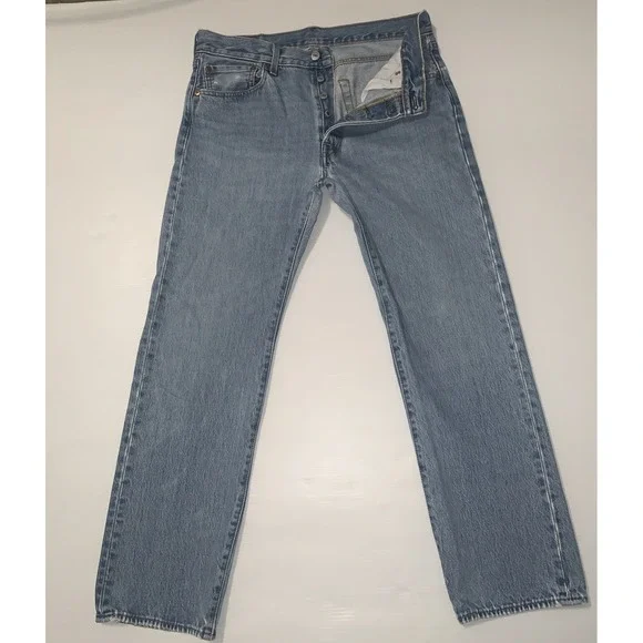 Levi's Men's 501 33x30 Original Straight Fit Jeans Blue Button Fly Medium Wash
