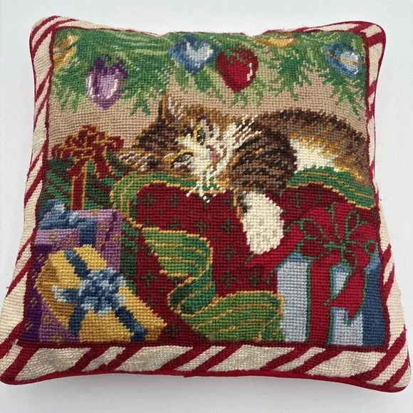 Vintage Christmas Cat Needlepoint Pillow Holiday Sleeping Kitty Velvet Back 13