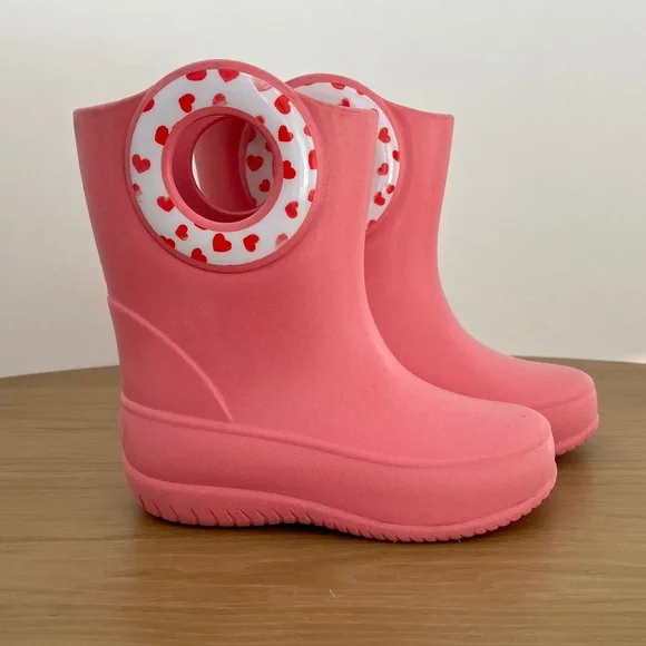 Okabashi Rain Boots (size 6)