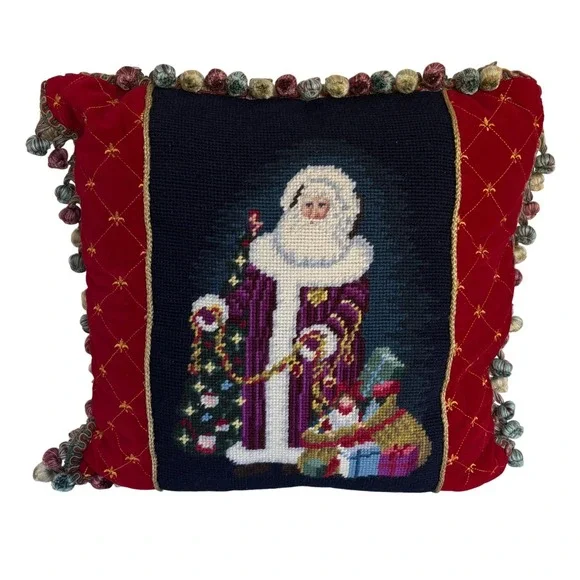 Vtg Needlepoint Pillow Santa Claus Christmas Velvet Wool Tassle Fleur de Lis‎