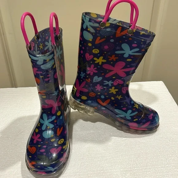 Western Chief Floral hearts stars smiley face Rain Boots light up heels size 10