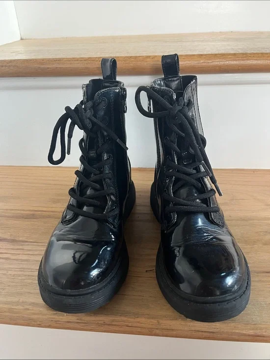 art class Black Patent Lace-Up Kids Rain & Snow Boots