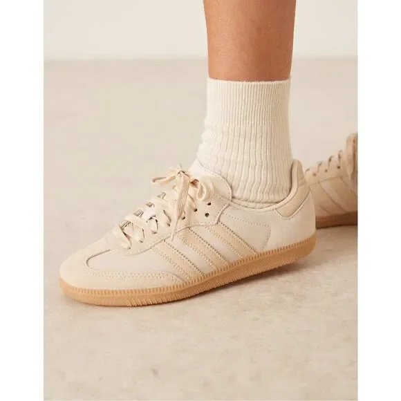 adidas Originals Samba OG sneakers in off-white