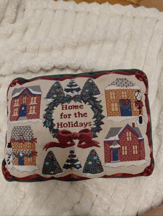 Vintage Christmas Holiday Crossstitch Throe Pilloe