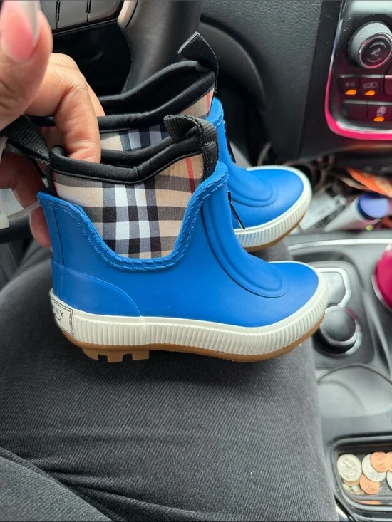 Burberry Bright Blue Kids Rain Boots with Signature Check Ankle