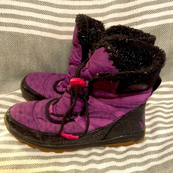 Sorel‎ X Disney Youth Whitney Short Frozen 2 Boots in Purple Sz 7