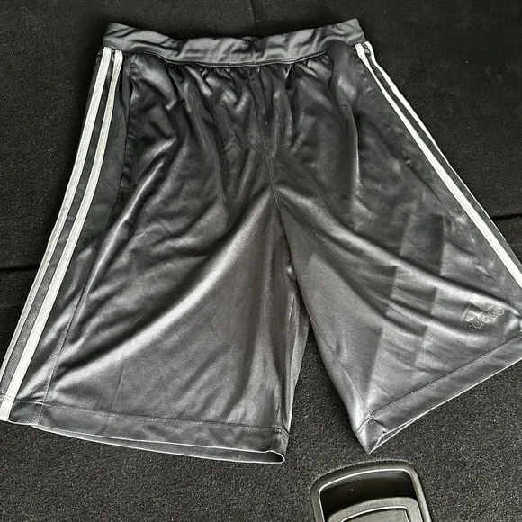 Adidas Climalite Men's M Medium Shorts Gray Black 3-Stripe Athletic Gym Running