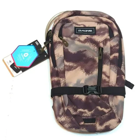 Shuttle 6L Hydration Backpack Ashcroft Camo New With Tags