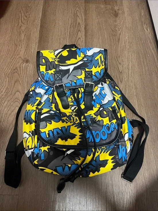 Graphic Comic-Print Backpack - Yellow & Blue