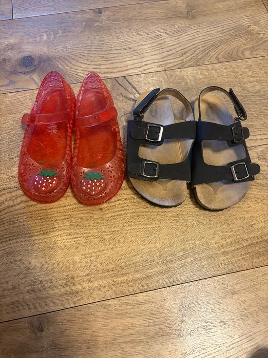 Toddler Girls Sandals Bundle Size 9C Old Navy Jelly + Jumping Bean Birk Style