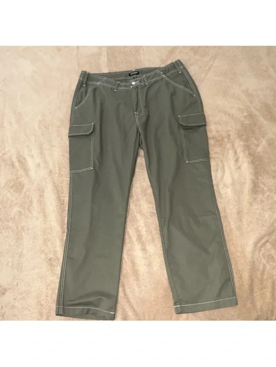 True Religion Olive Green Men's Cargo Pants with Contrast Stitching