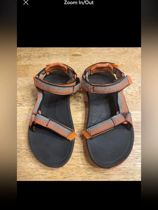 Teva unisex Sandals Outdoors for Kids Strappy Color Orange Sz. 2.