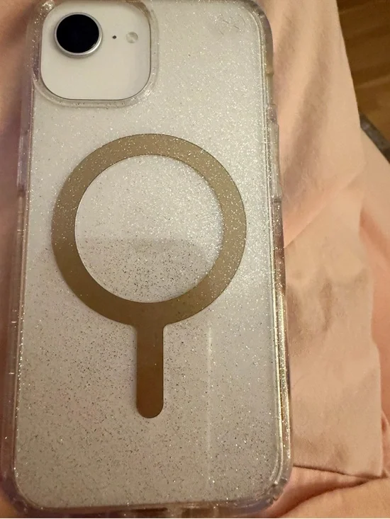 Apple I Phone 16e, 6 mo old