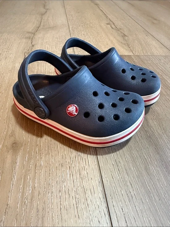 Crocs|6C