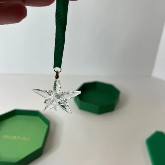 Swarovski Star Crystal Christmas Ornament NIB 1 7/8 x 1/4 x 1 3/4 in NIB‎