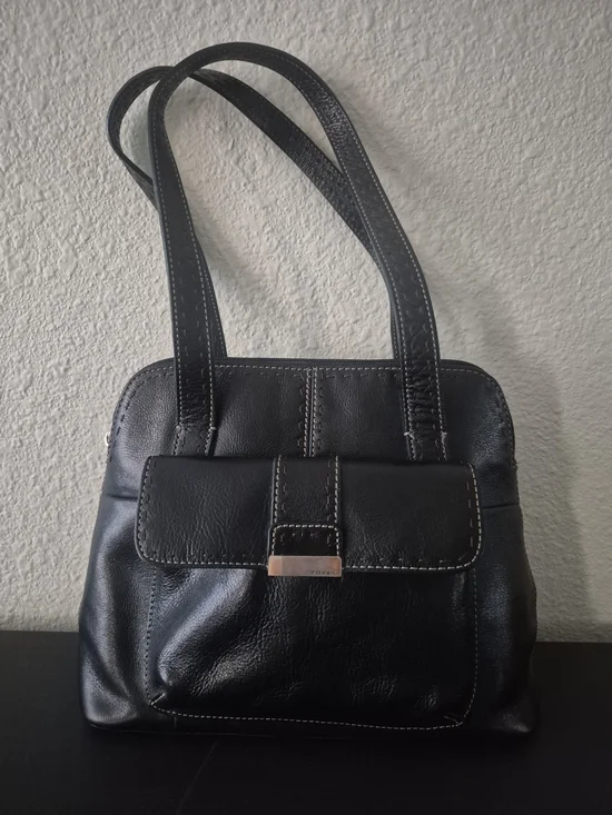 Vintage Fossil Black Genuine Leather Shoulder Bag with Contrast Stitching Y2K
