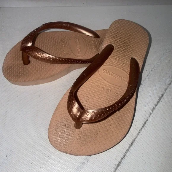 Havaianas Top Trend Pink Rose Shimmer  Flip Flop Sandals Kid's Toddler Size 9C