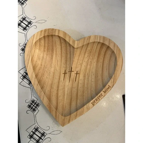 New Wooden Heart Shaped Prayer Bowl Brand New Great Gift Religious Crosses