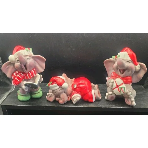 Vintage George Good Elephant Christmas Set Of 3  Very Rare Caroling Sleeping