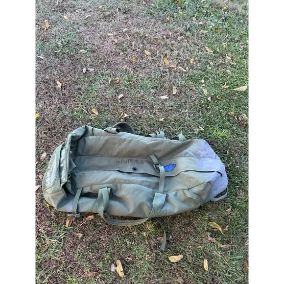 US‎ Military IMPROVED Duffel Bag ZIPPERED Duffle Bag USGI 8465-01-604-6541 USED