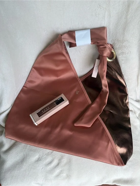 Victoria's Secret Bare Nectar Tote & Sueded Vanilla Traveler