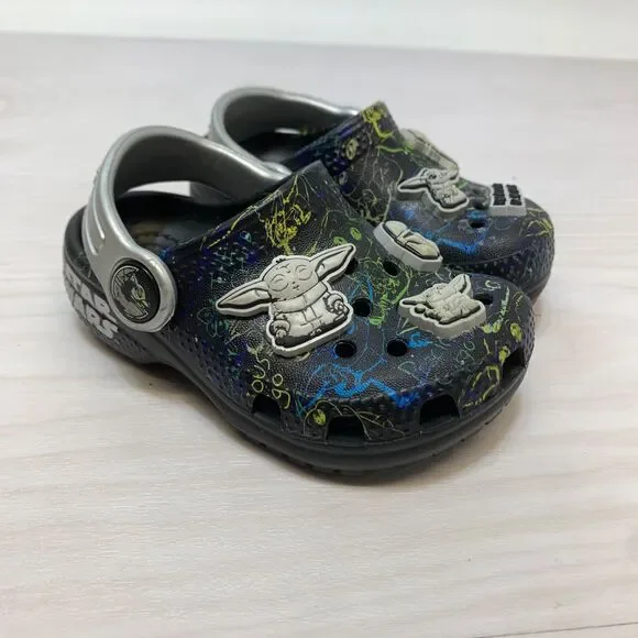 CROCS Toddler Size C5‎ Clog T Unisex Star Wars The Mandalorian Sandals