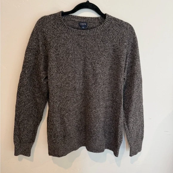 J. Crew Men's Charcoal Crewneck Sweater Large Lambs Wool Classic Warm Cozy