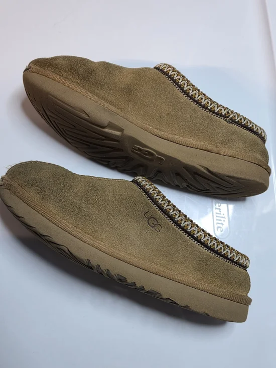 UGG Big Kids Tasman Size 4