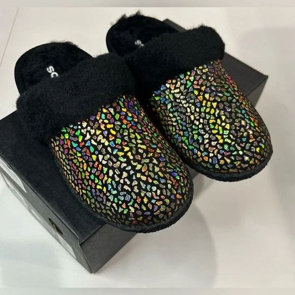 Sorel Boys Girls 3C Nakiska Slide II Slippers - Suede Black Pattern NWT