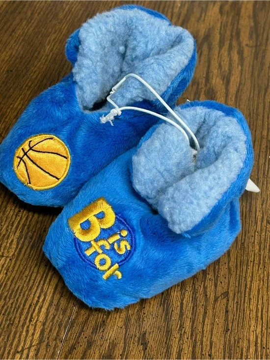 Boys House Slppers Toddler Size 4 Blue Plush B Is For  Basketball