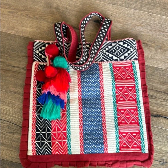 Figue embroidered tote bag with Pom poms and tassel