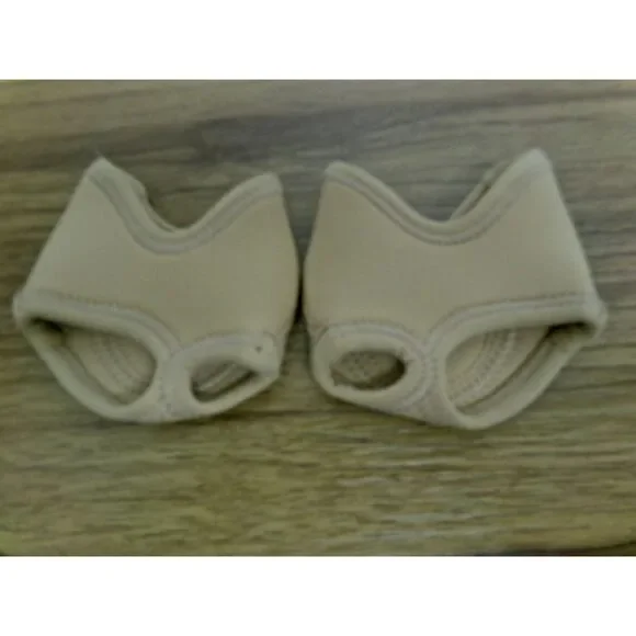 Pre-Owned Dance Foot Undeez Danz N Motion Neoprene Tan Large