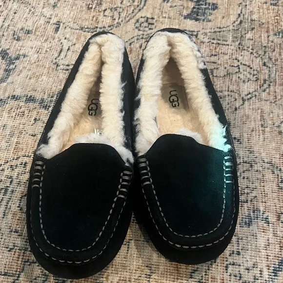 UGG Black Suede Moccasin Slippers size 5