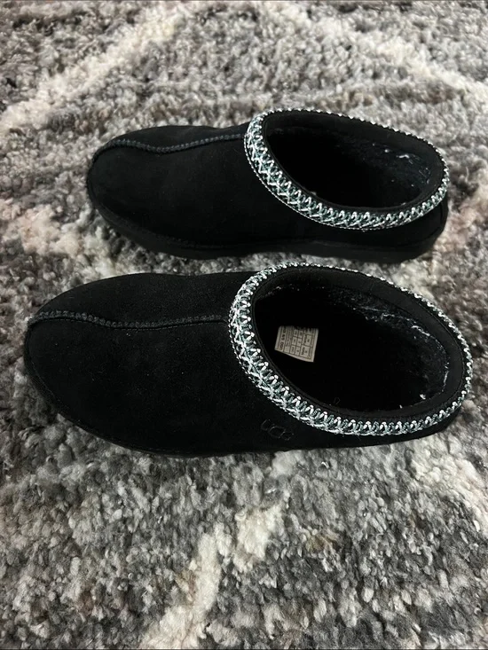 UGG Tasman Slippers Black size 6
