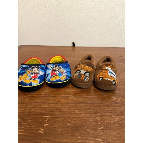Toddler Slippers Lot Size 5/6 Mickey Mouse Construction Truck Boys House Shoes 2