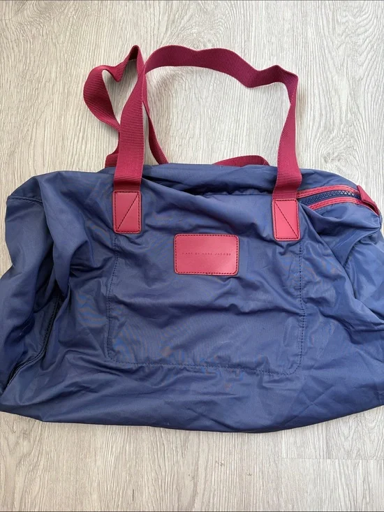 Marc By Marc Jacobs Navy and Magenta Weekend Tote