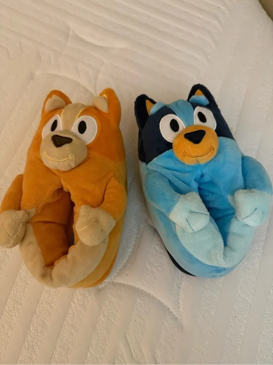 Kids Plush Animal Slippers - Orange and Blue