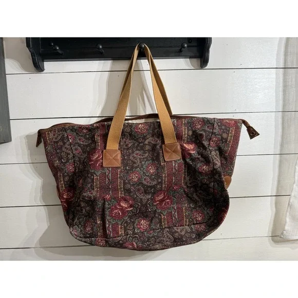 VTG Laura Ashley Large Dark Floral Cotton Canvas Duffle Overnight Tote‎ Bag -USA