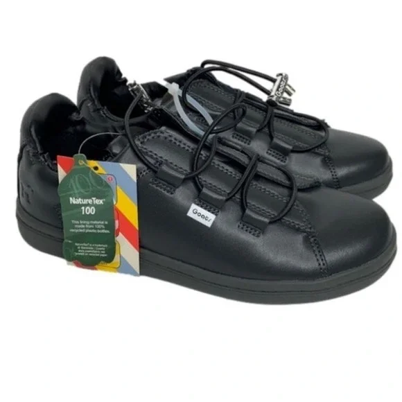GOATS Slides + Sneakers SHOES black Leather‎ Kids US 3 Youth